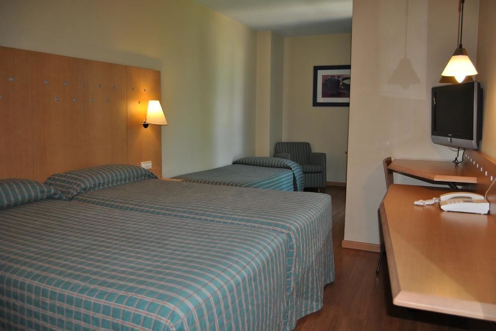 Hotel Monte Rozas لاس روزاس دي مدريد المظهر الخارجي الصورة