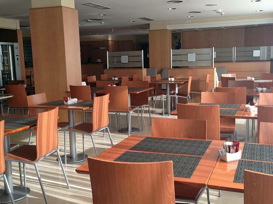 Hotel Monte Rozas لاس روزاس دي مدريد المظهر الخارجي الصورة